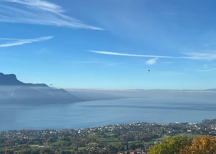 Chalet Swiss - Mountain And View